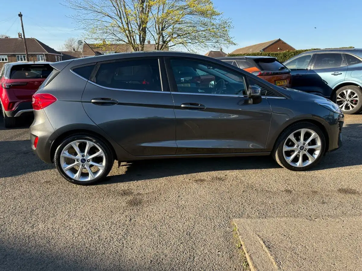 2020-ford-fiesta-10t-titanium-x-100ps-auto-big-3