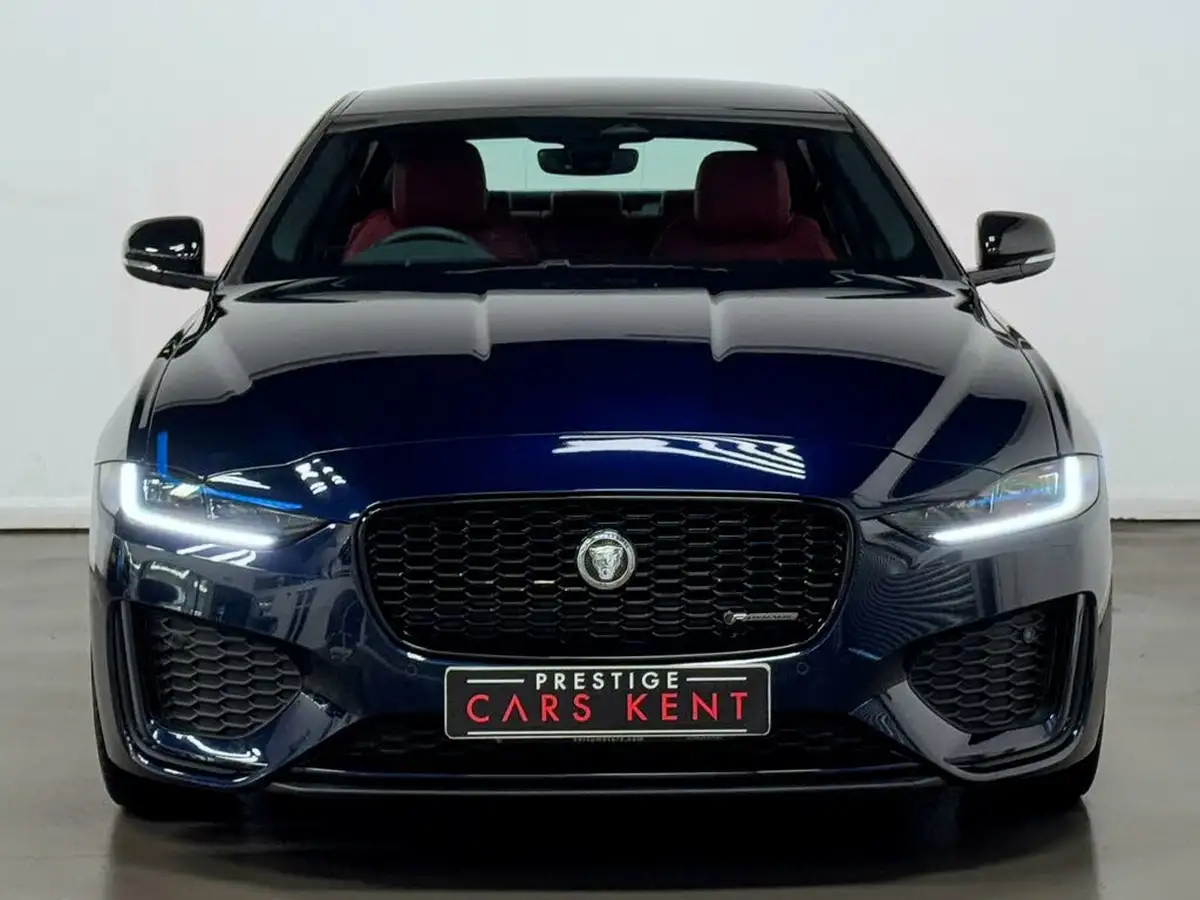 2024-jaguar-xe-20-d200-r-dynamic-s-big-4