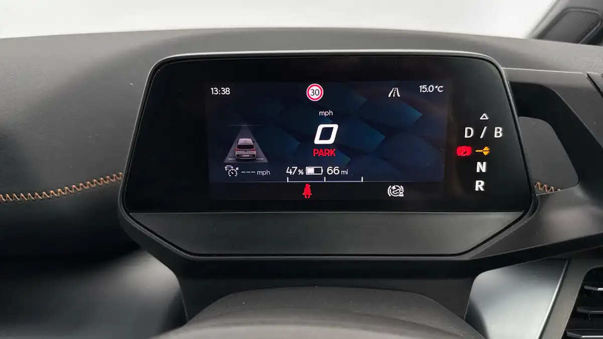 2022-cupra-born-e-v1-big-12