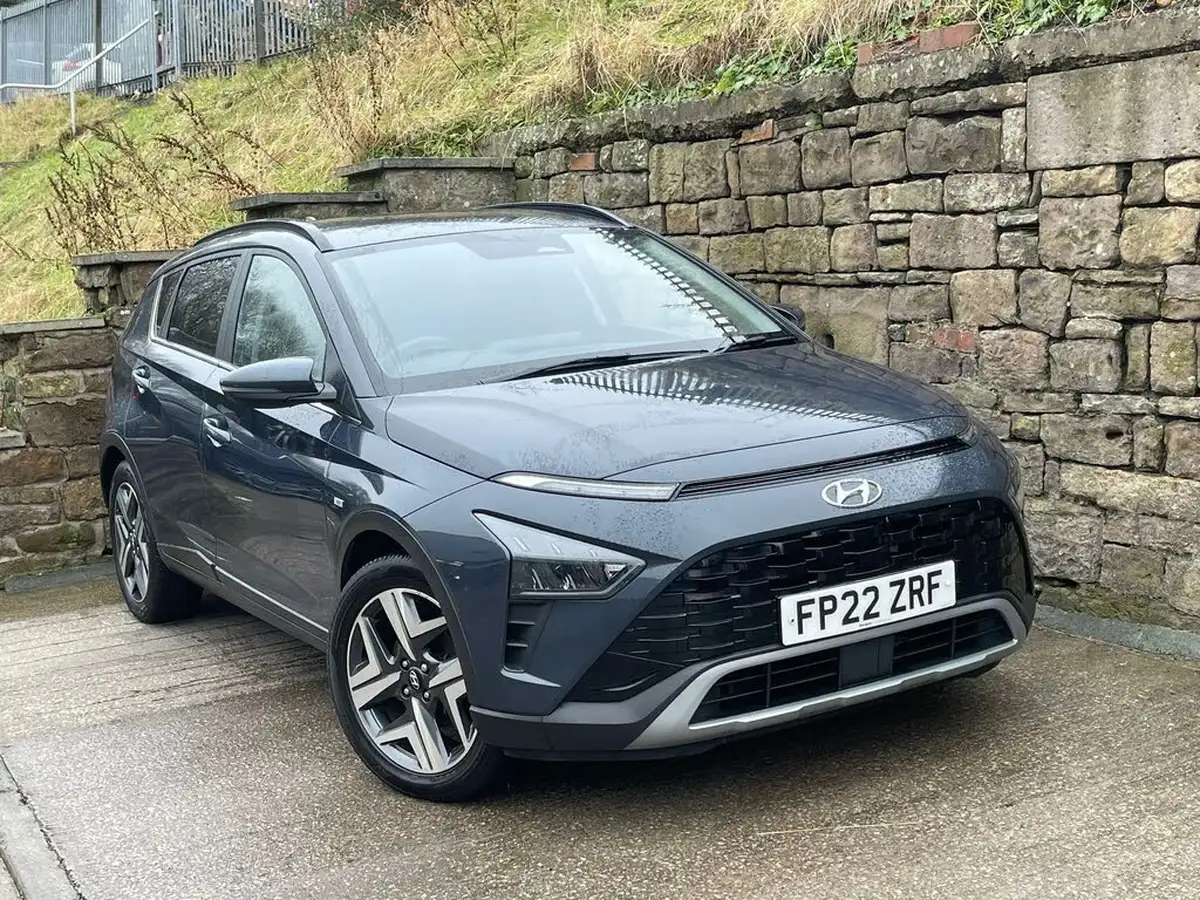2022-hyundai-bayon-10-t-gdi-premium-100ps-dct-big-0