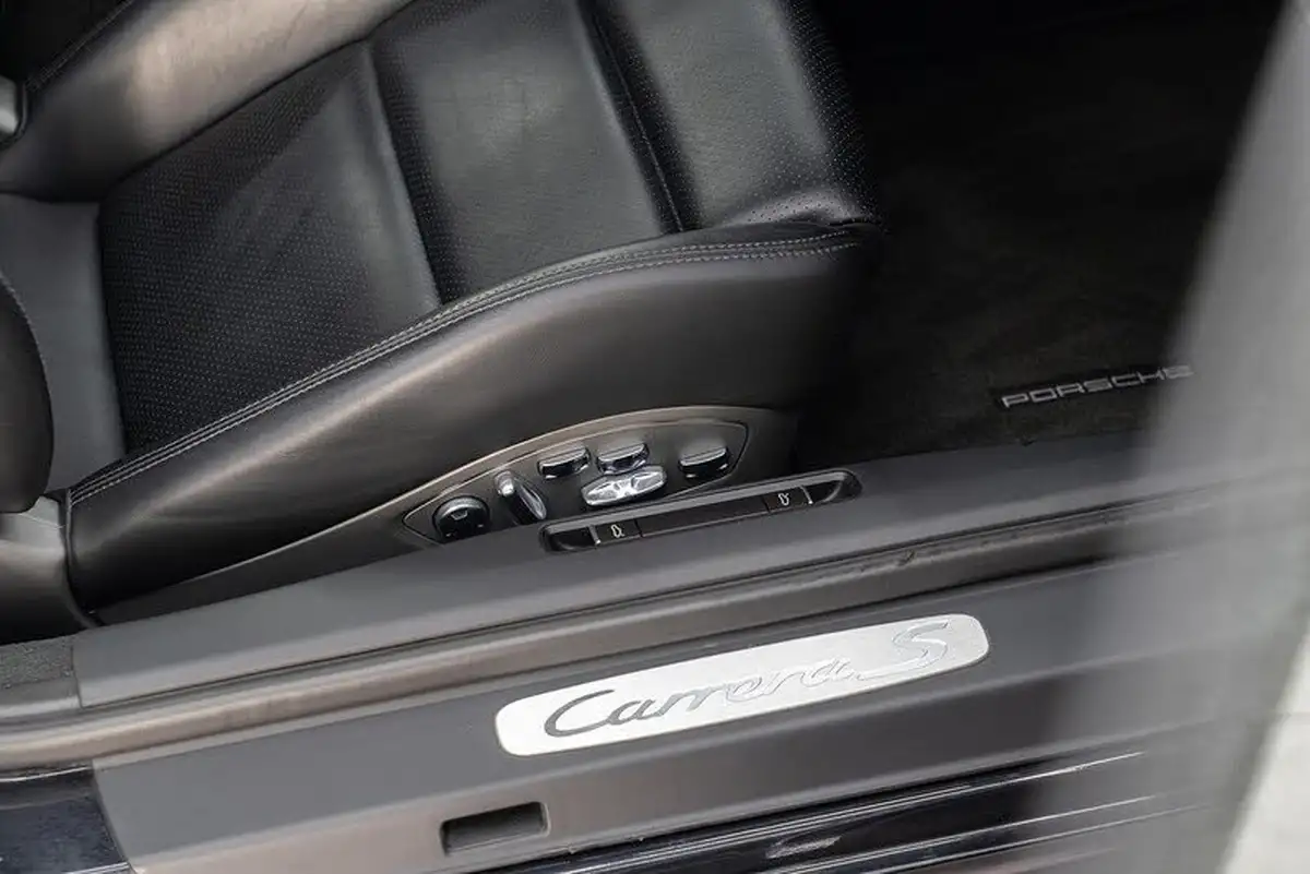 2012-porsche-911-38-carrera-s-400bhp-coupe-pdk-big-24