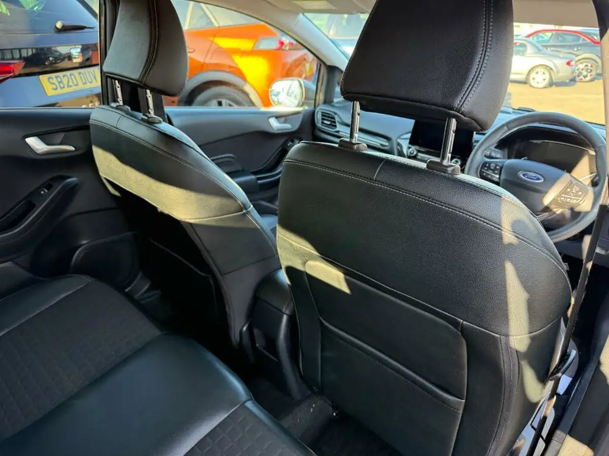 2020-ford-fiesta-10t-titanium-x-100ps-auto-big-28