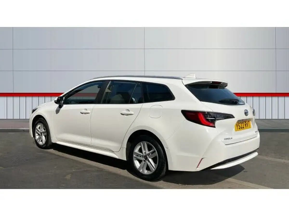 2022-toyota-corolla-18-vvt-i-icon-tech-spare-wheel-touring-sports-5d-big-1