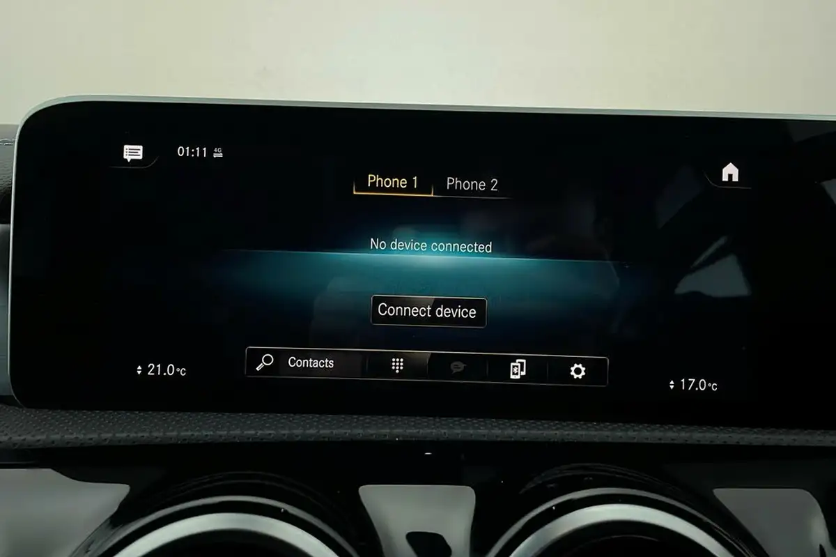 2020-mercedes-benz-cla-13-cla-200-amg-line-coupe-4d-7g-dct-big-18