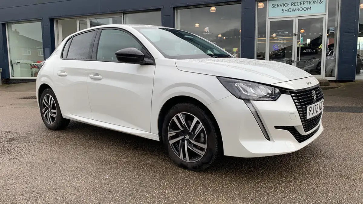 2022-peugeot-208-12-puretech-allure-premium-100ps-big-47
