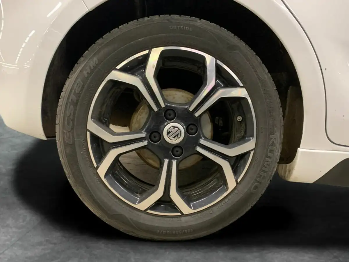 2023-mg-mg3-15-vti-tech-exclusive-nav-big-22