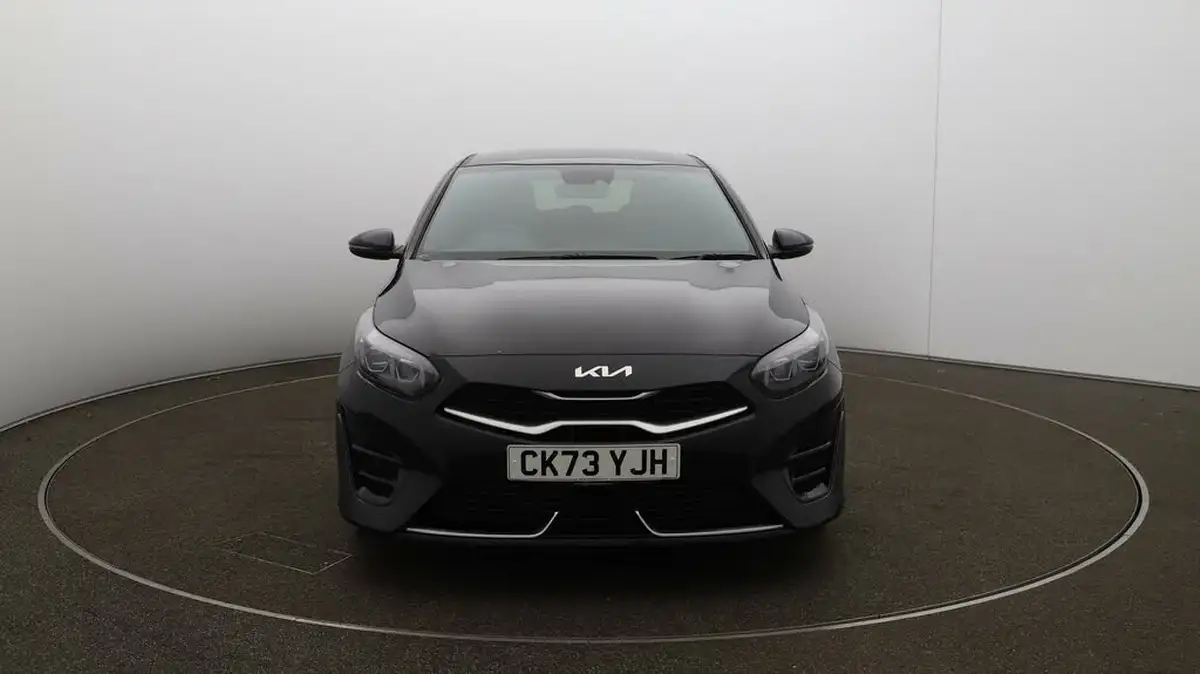 2024-kia-ceed-15-t-gdi-gt-line-158bhp-big-2