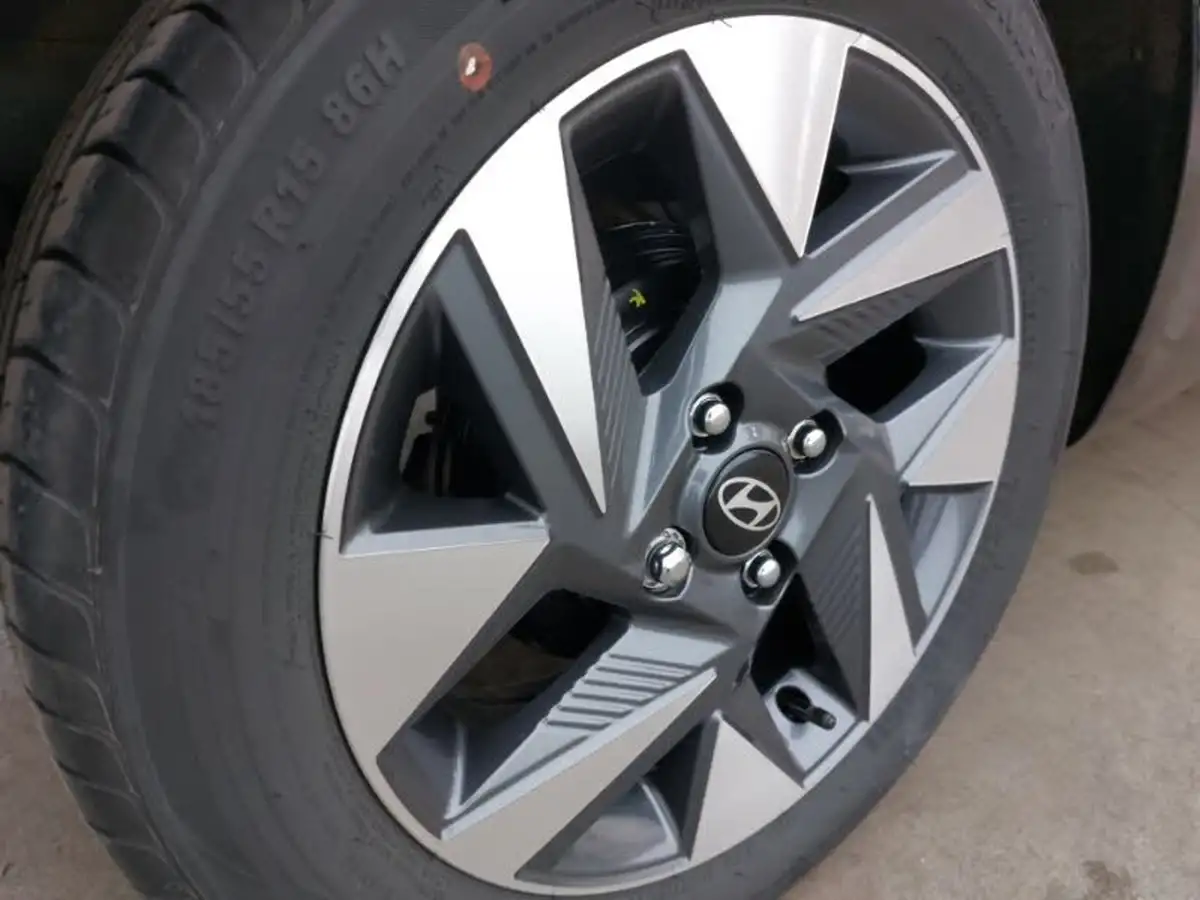 2024-hyundai-i10-10-advance-63ps-auto-big-12