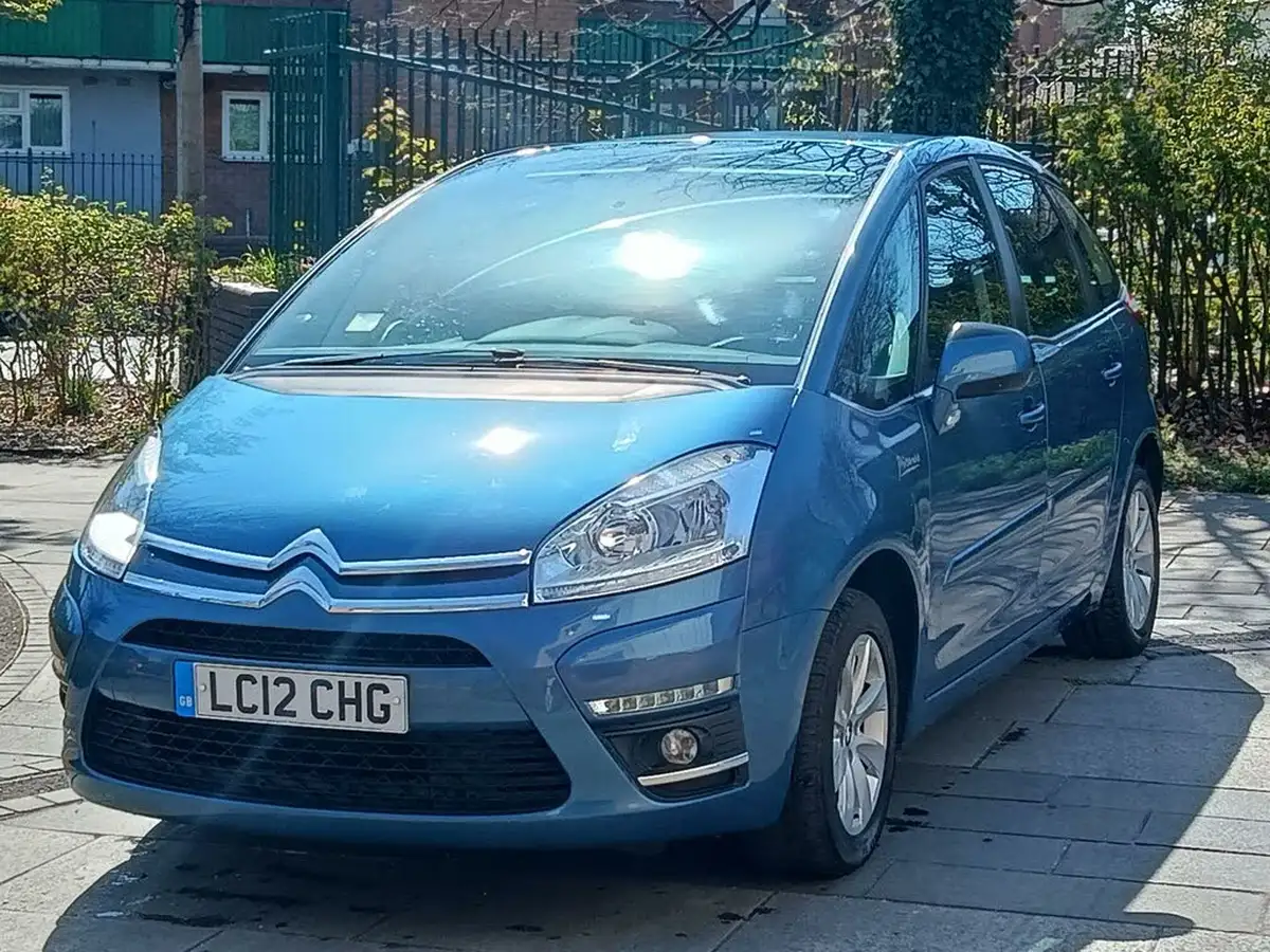 2012-citroen-c4-picasso-16td-vtr-16-e-hdi-egs-big-9