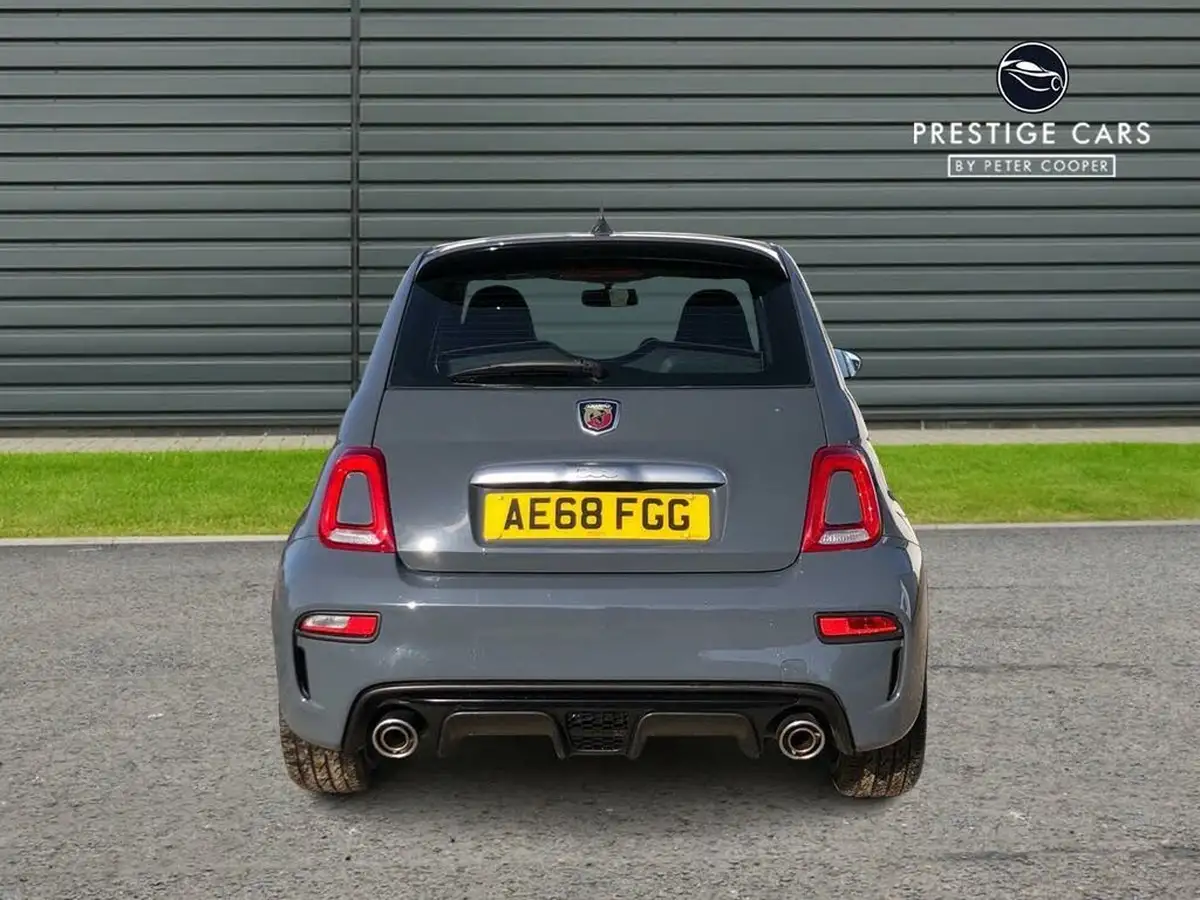 2018-abarth-595-14-tjet-big-8