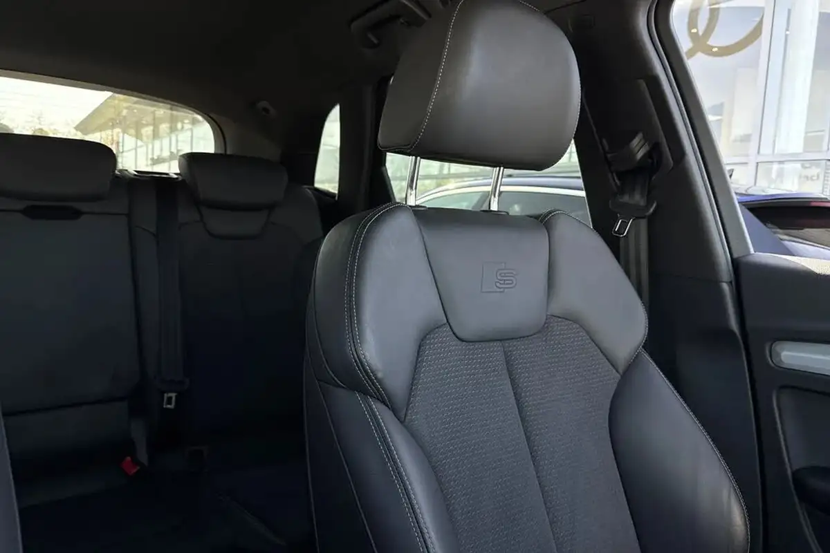 2021-audi-q5-20-50-tfsi-e-s-line-station-wagon-big-43
