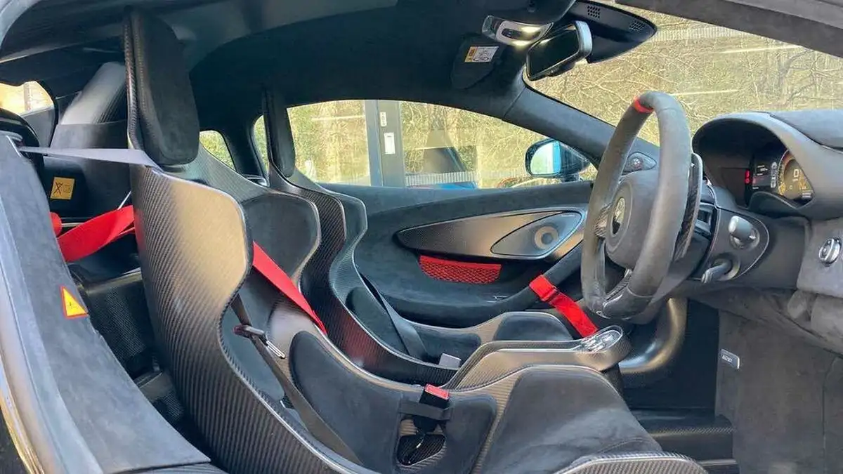 2021-mclaren-620r-38-big-27