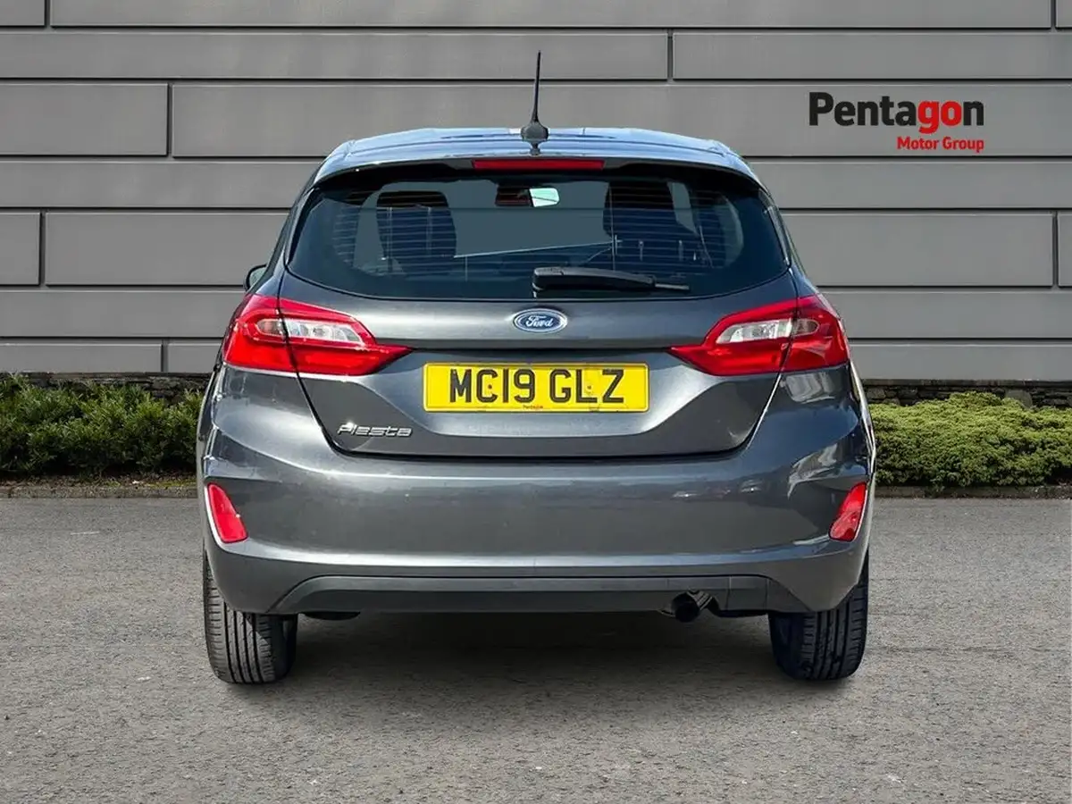 2019-ford-fiesta-11-ti-vct-zetec-5d-big-13