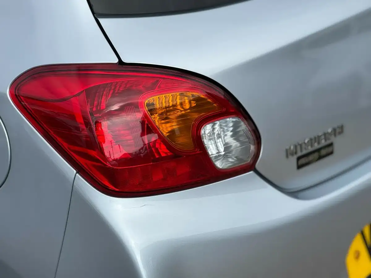 2013-mitsubishi-mirage-12-3-big-40