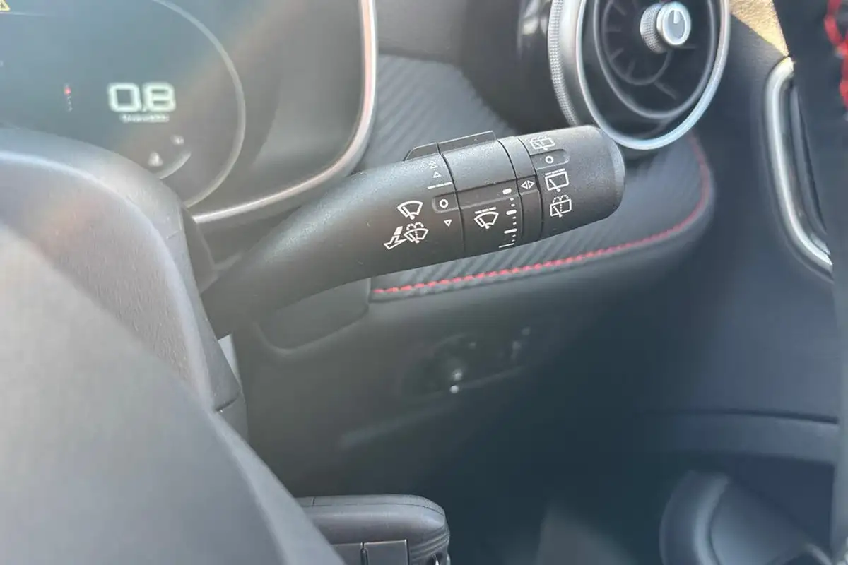 2024-mg-zs-suv-15-vti-tech-exclusive-big-37