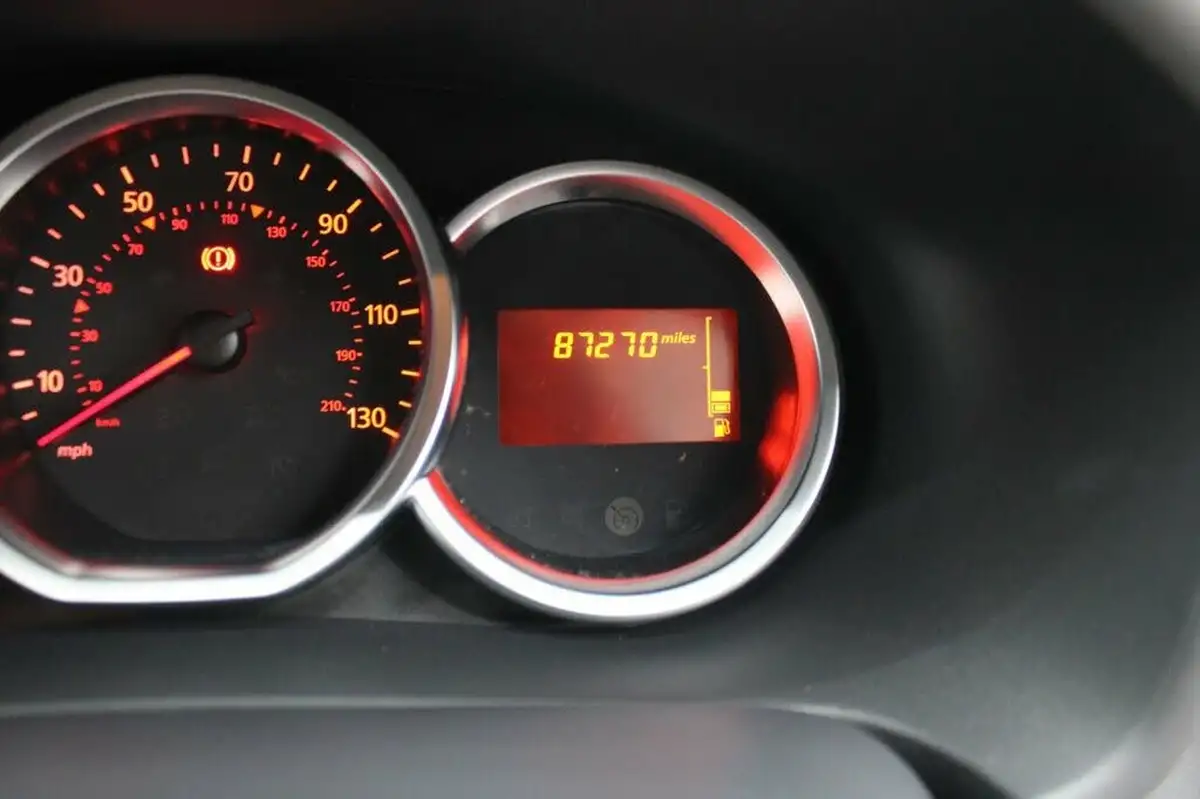 2019-dacia-sandero-09-tce-comfort-ss-big-28