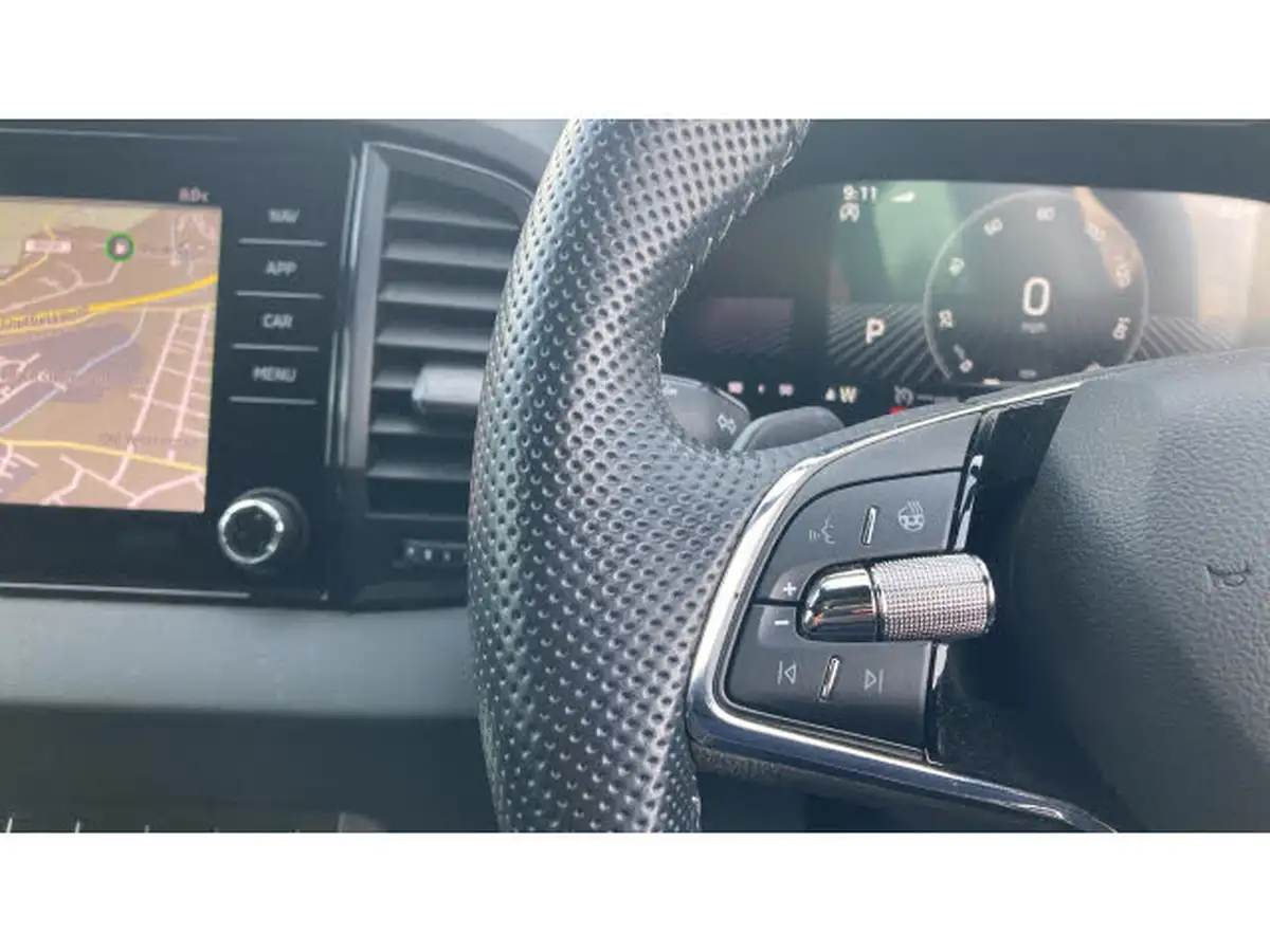 2023-skoda-karoq-20tdi-sportline-4x4-dsg-big-20
