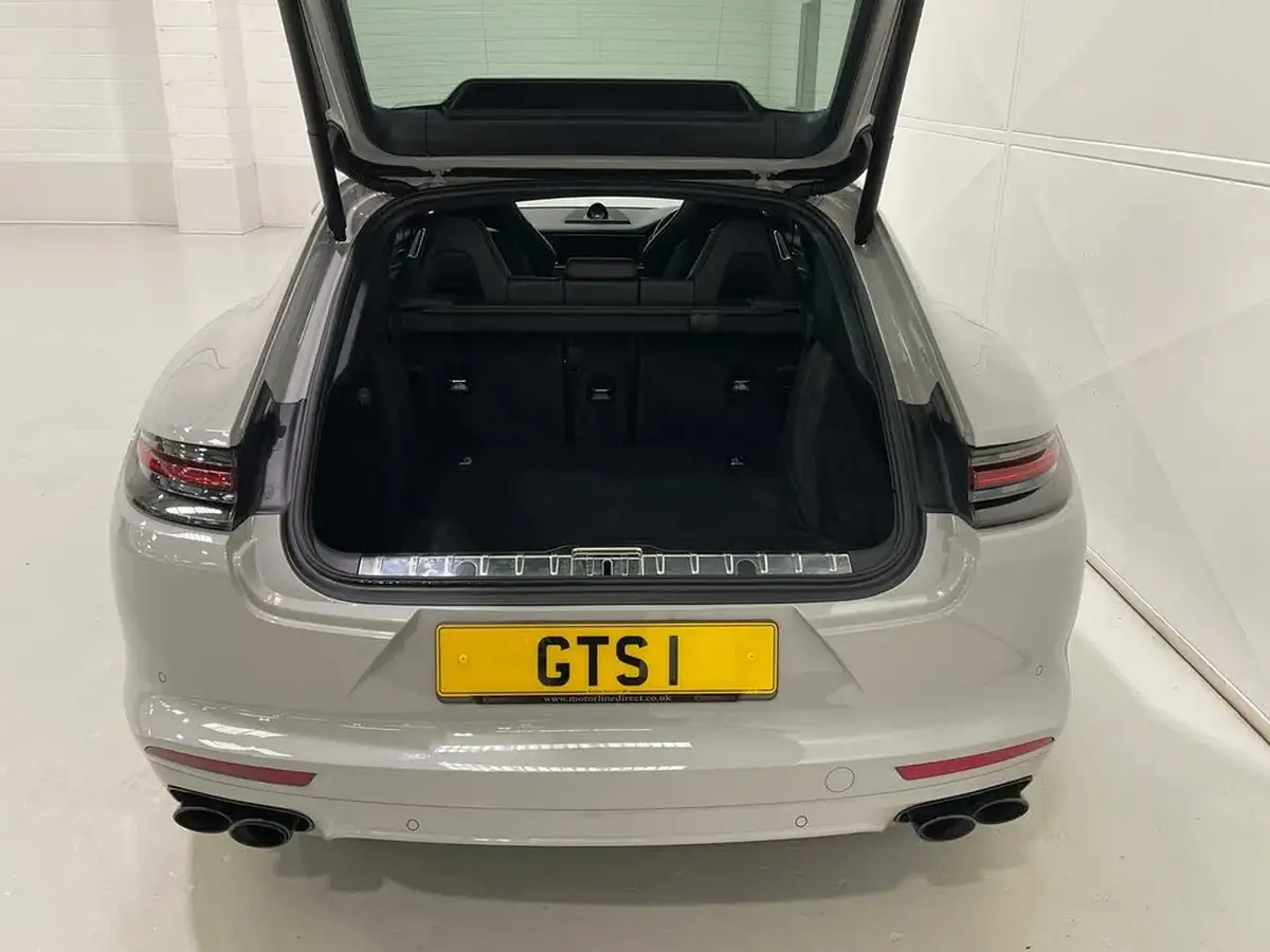 2019-porsche-panamera-40-v8-gts-hatchback-big-55