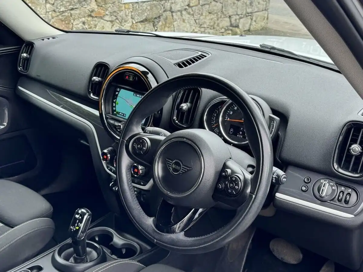 2019-mini-countryman-20-cooper-s-classic-auto-big-7
