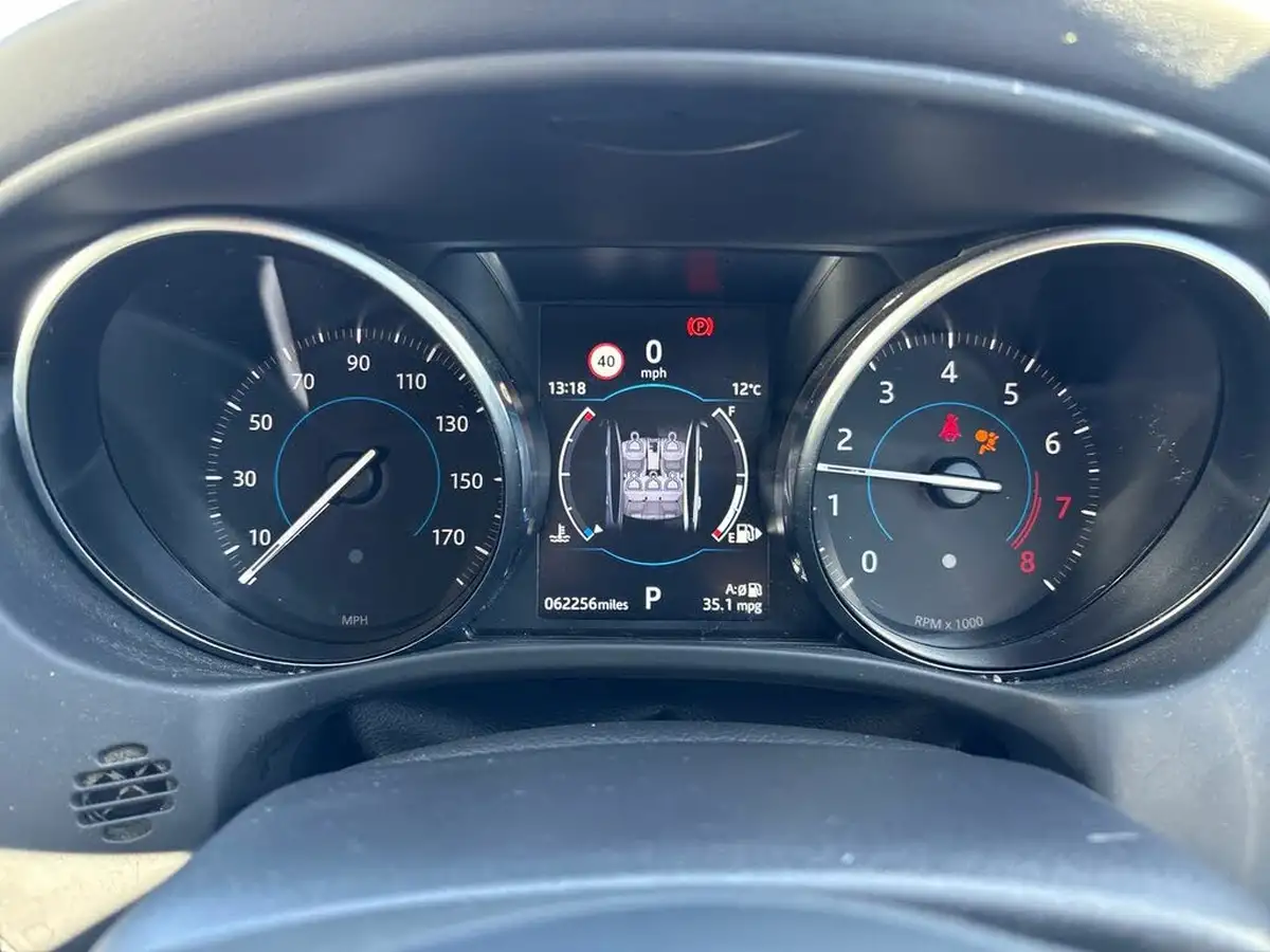 2018-jaguar-xe-20i-prestige-200ps-1999cc-big-13
