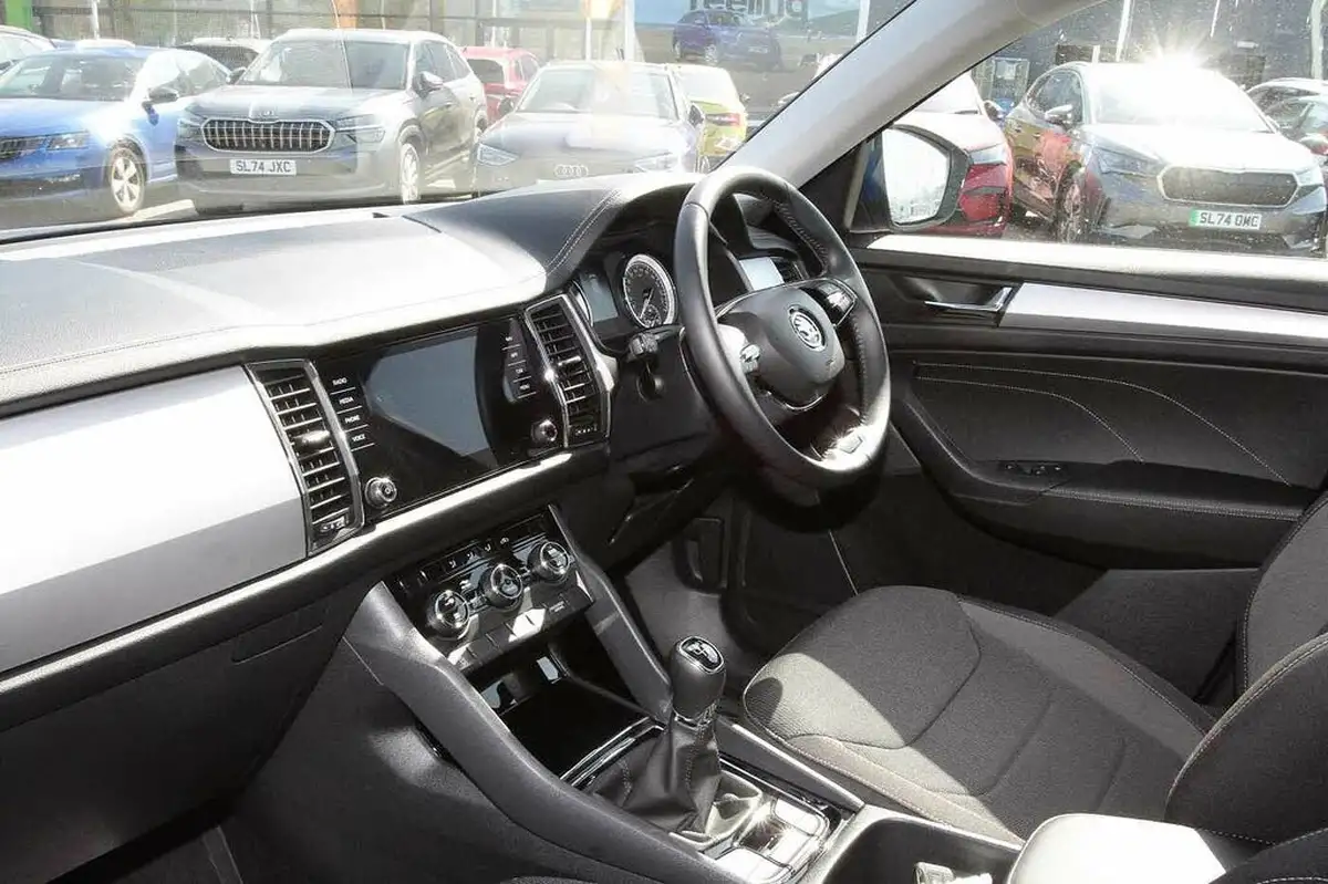 2022-skoda-kodiaq-15-tsi-se-5-big-1