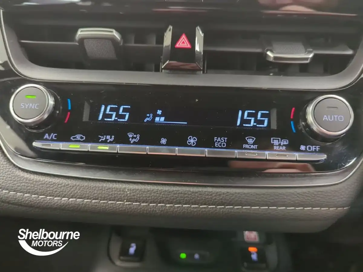 2024-toyota-corolla-18-vvt-i-icon-touring-sports-big-25