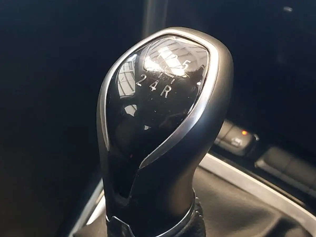 2022-vauxhall-corsa-12i-se-edition-big-14