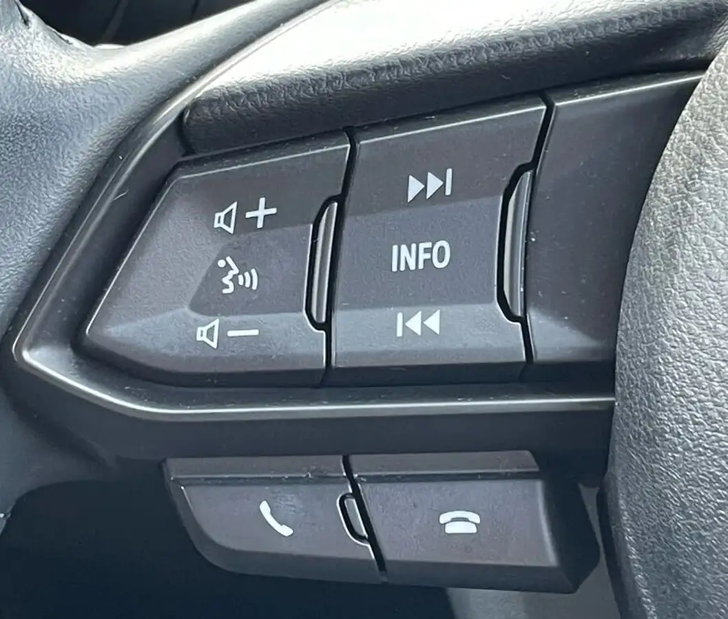 2021-mazda-mazda2-15-skyactiv-g-se-l-mhev-hybrid-big-13