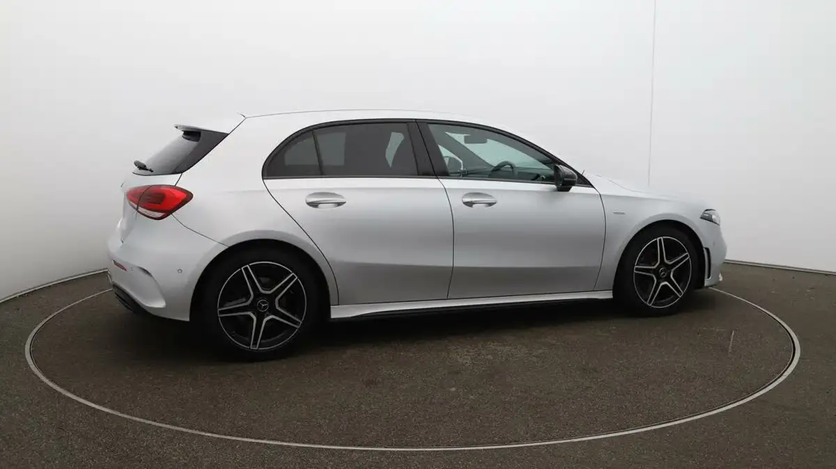 2022-mercedes-benz-a-class-13-a200-amg-line-executive-edition-hatchback-5d-7g-dct-big-43