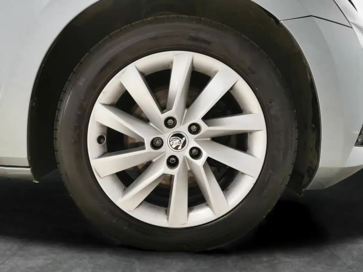 2021-skoda-superb-15-tsi-se-technology-estate-dsg-big-21