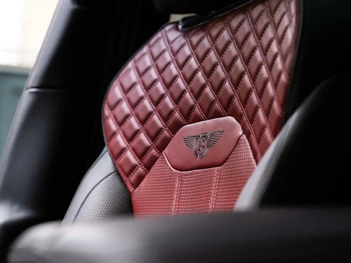 2022-bentley-bentayga-40-v8-big-29