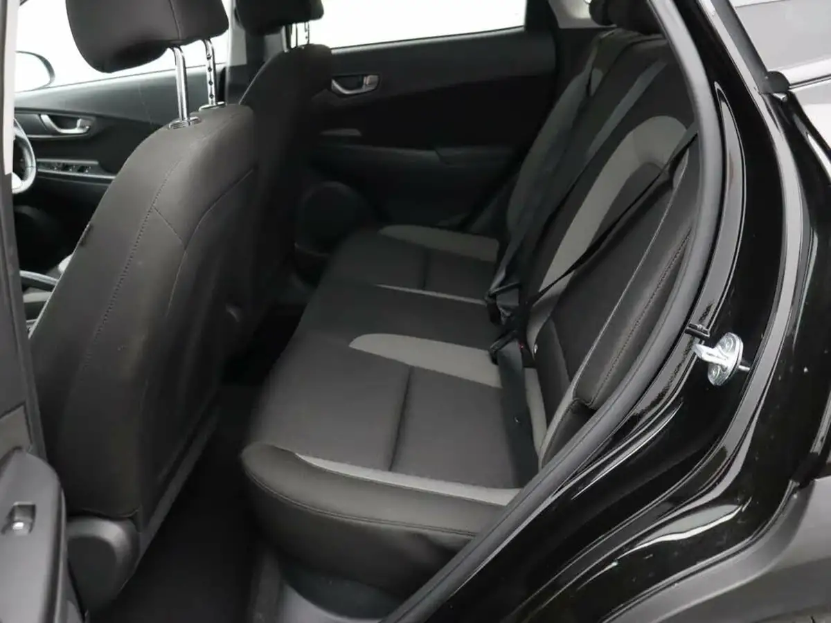 2020-hyundai-kona-10-t-gdi-play-big-9