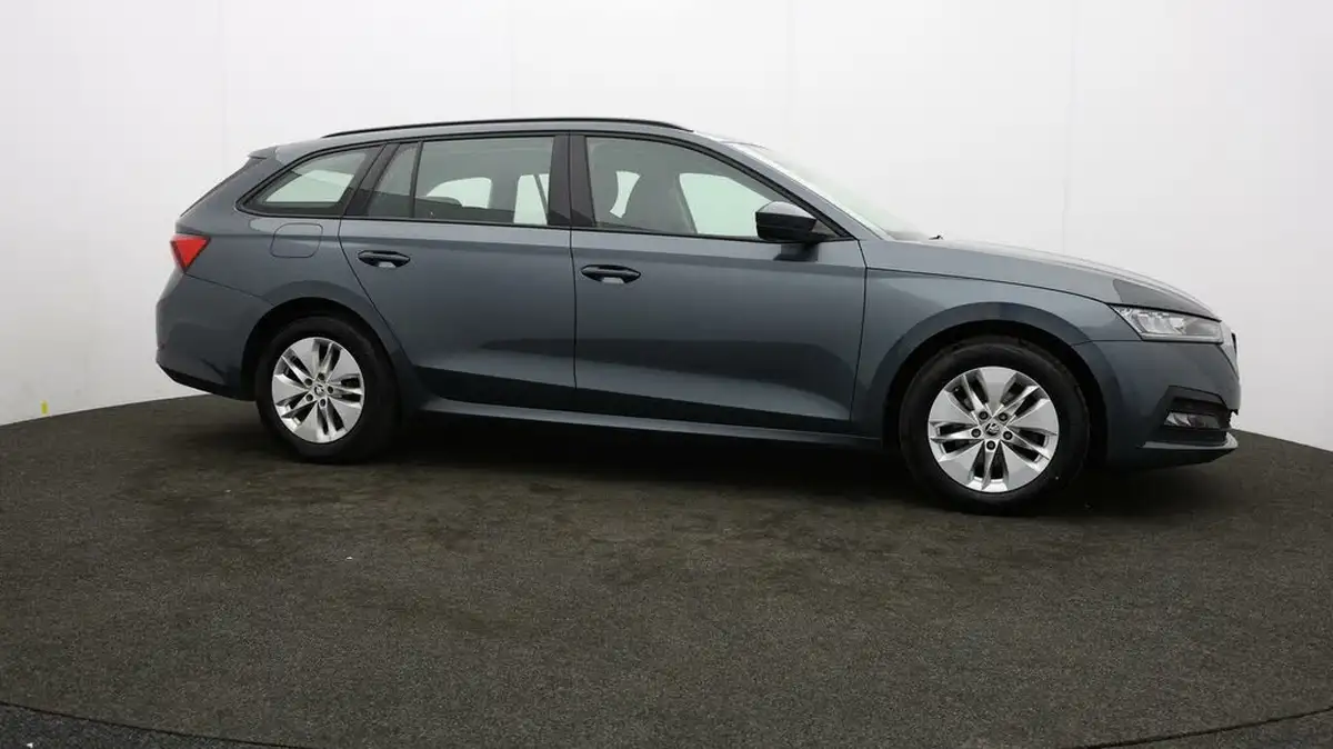 2021-skoda-octavia-10-tsi-se-technology-estate-big-33