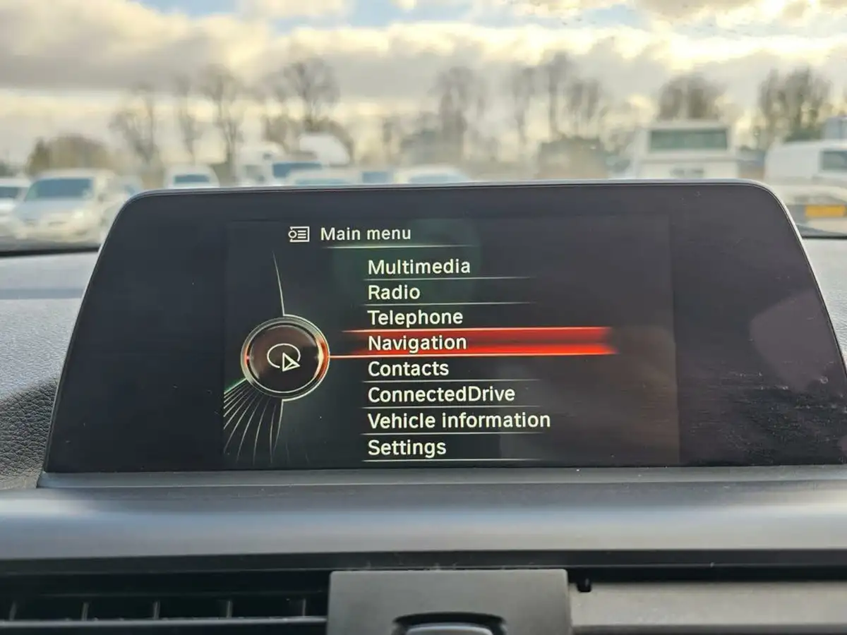 2016-bmw-1-series-20td-118d-m-sport-5d-auto-big-47