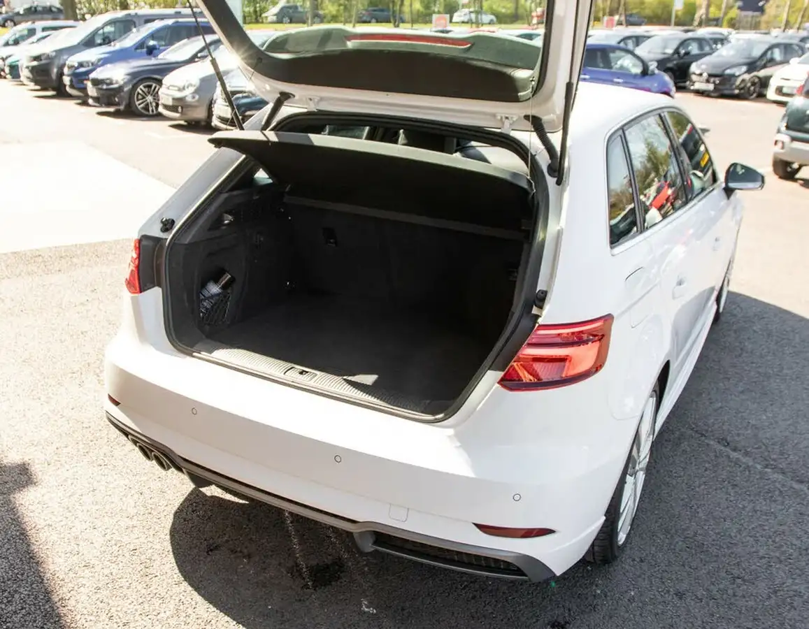 2019-audi-a3-15-35-tfsi-s-line-cod-ss-sportback-5d-big-31