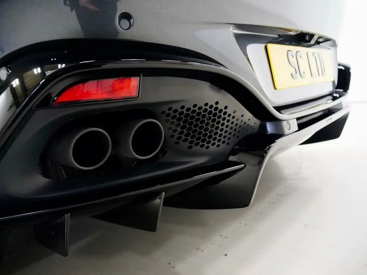 2024-aston-martin-vantage-40-v8-vantage-coupe-auto-big-35