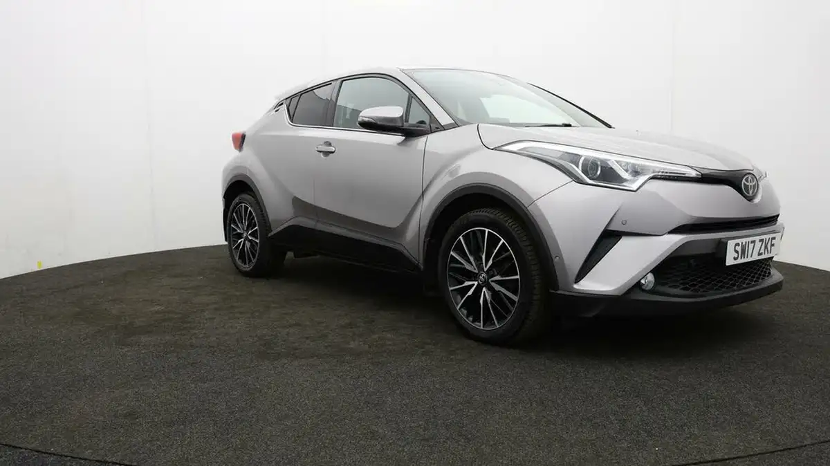 2017-toyota-c-hr-12-excel-big-39