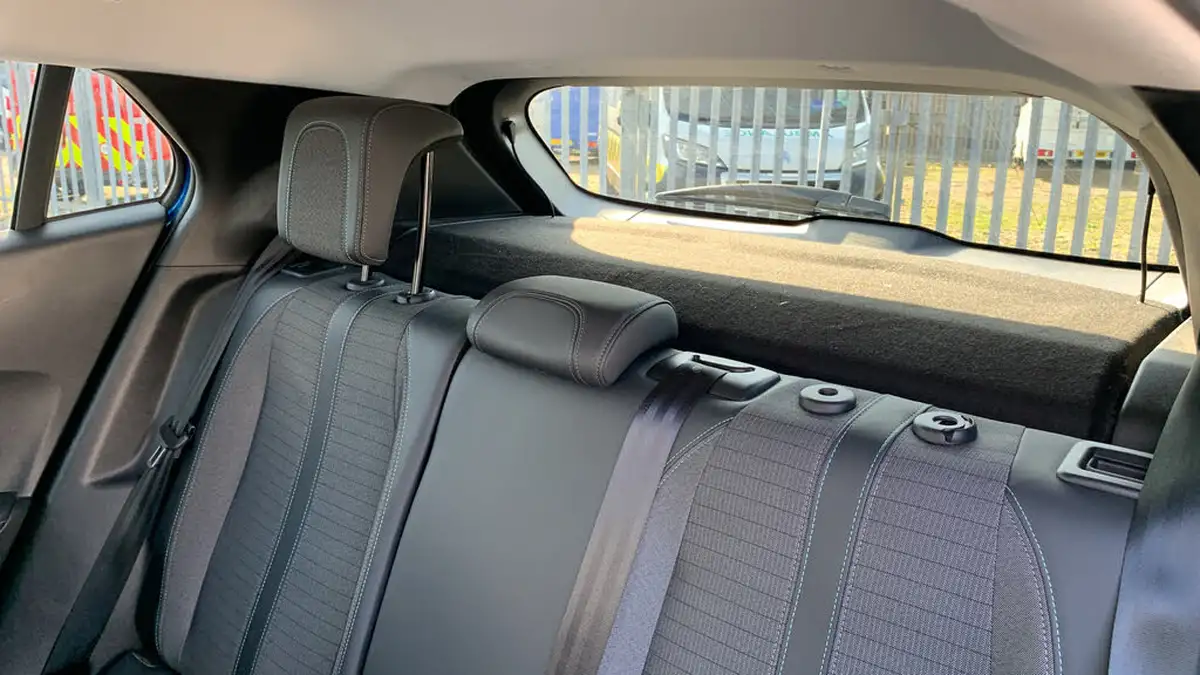 2021-peugeot-2008-suv-12-puretech-allure-100bhp-big-21