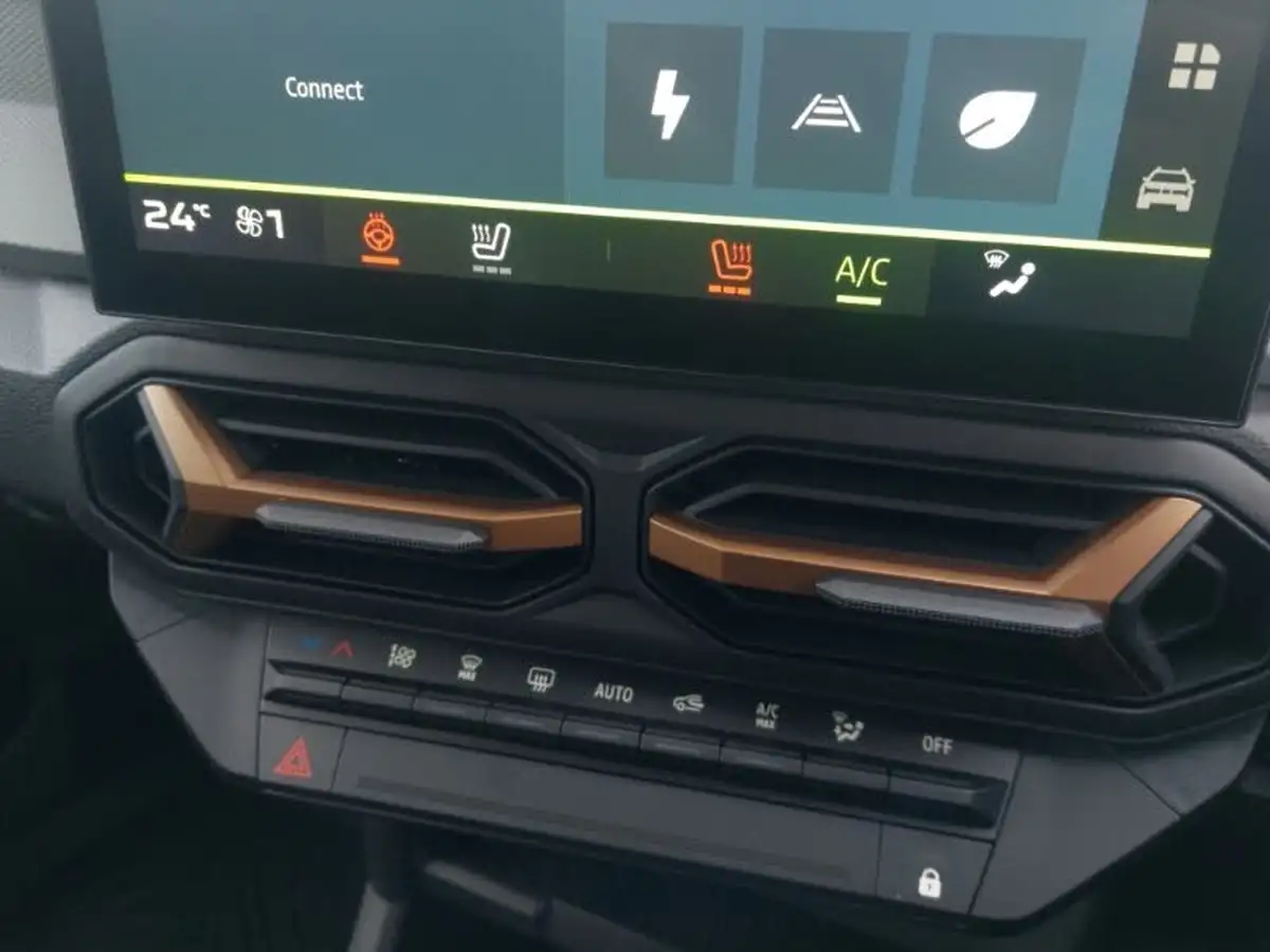 2024-dacia-duster-16-extreme-big-14