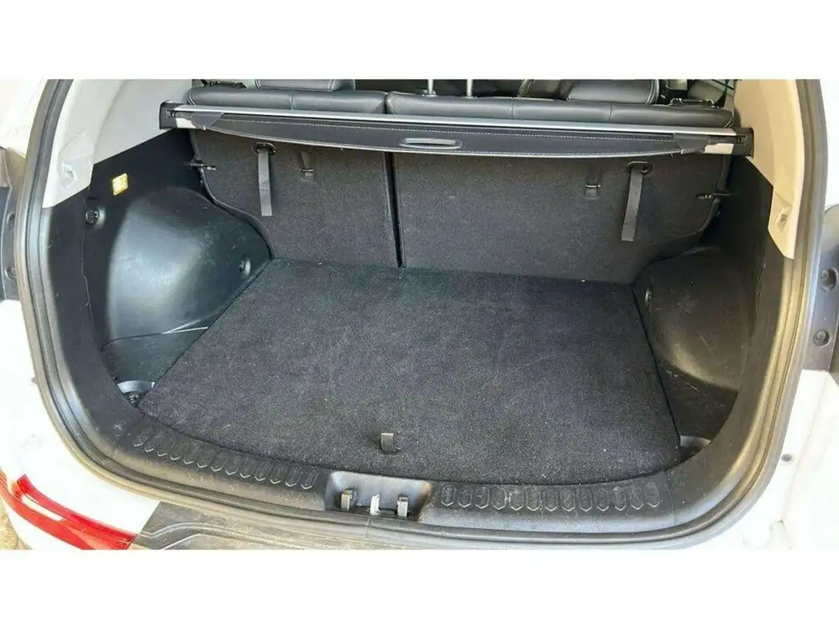 2014-kia-sportage-20td-kx-3-134bhp-big-42