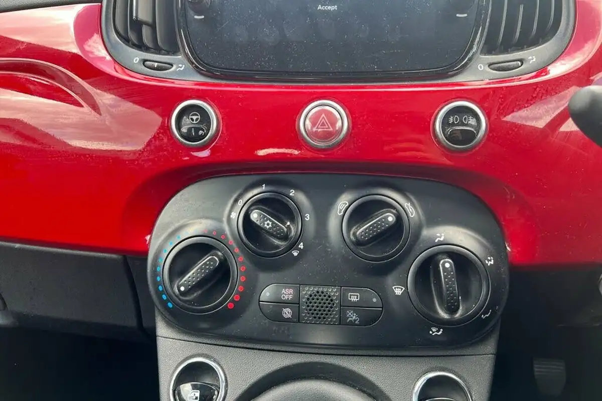 2022-fiat-500-10-red-big-30