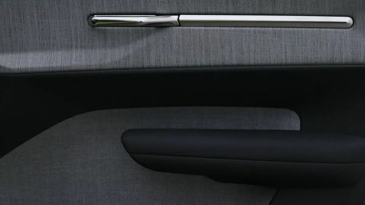 2024-volvo-ex30-e-twin-ultra-big-26