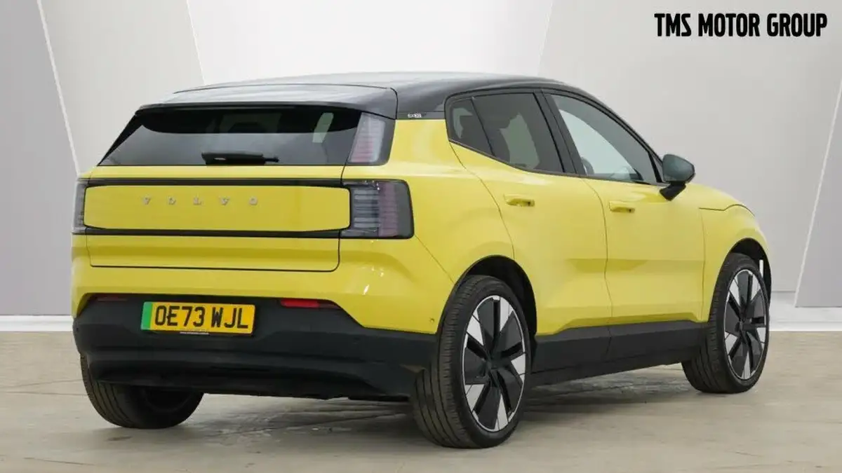 2024-volvo-ex30-e-twin-ultra-big-2