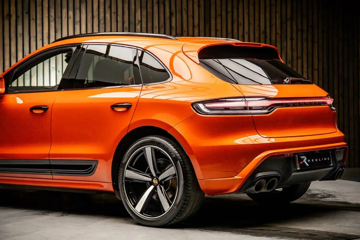 2023-porsche-macan-20-big-16