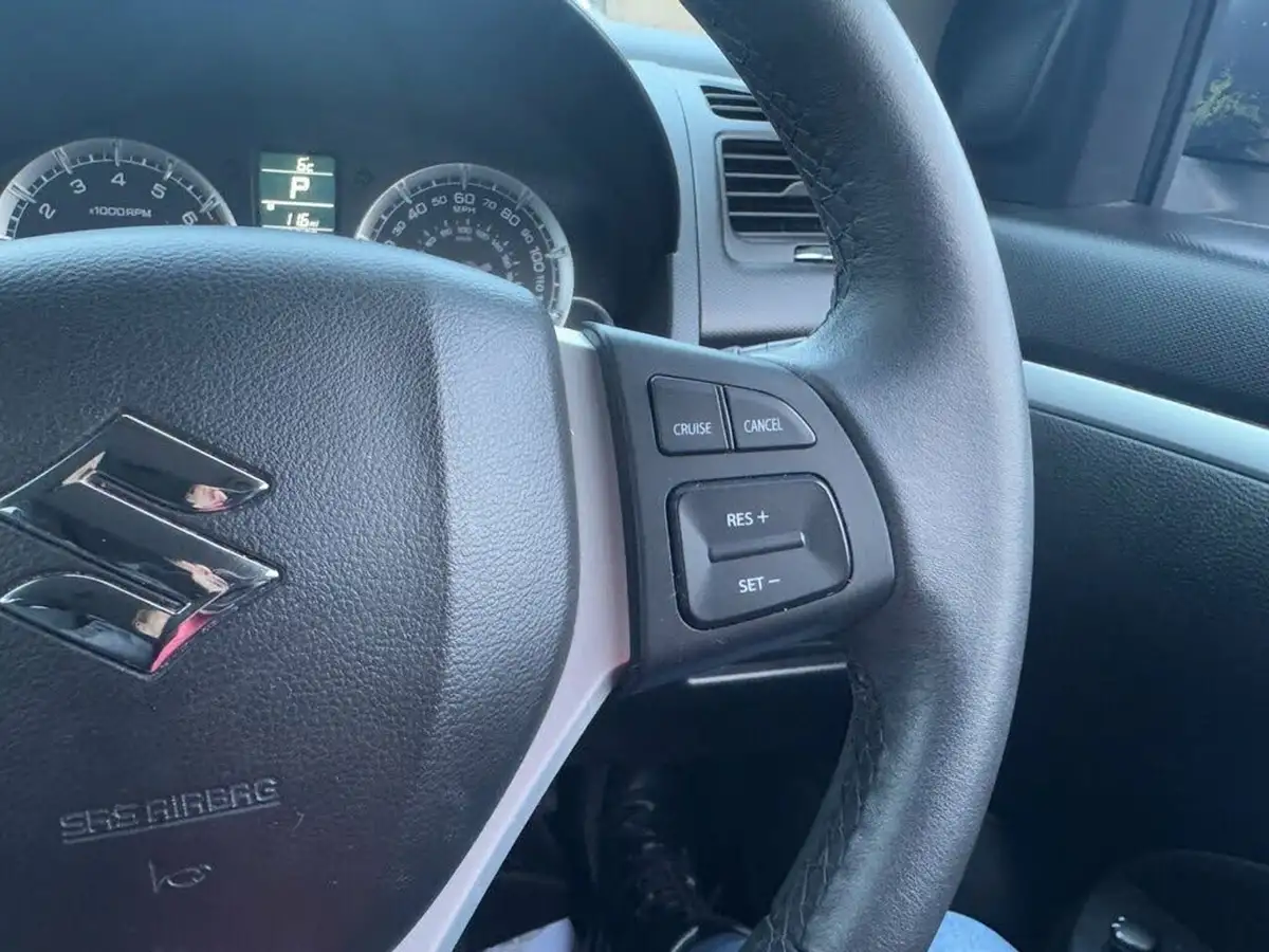 2016-suzuki-swift-12-sz4-94ps-nav-5d-at-big-15