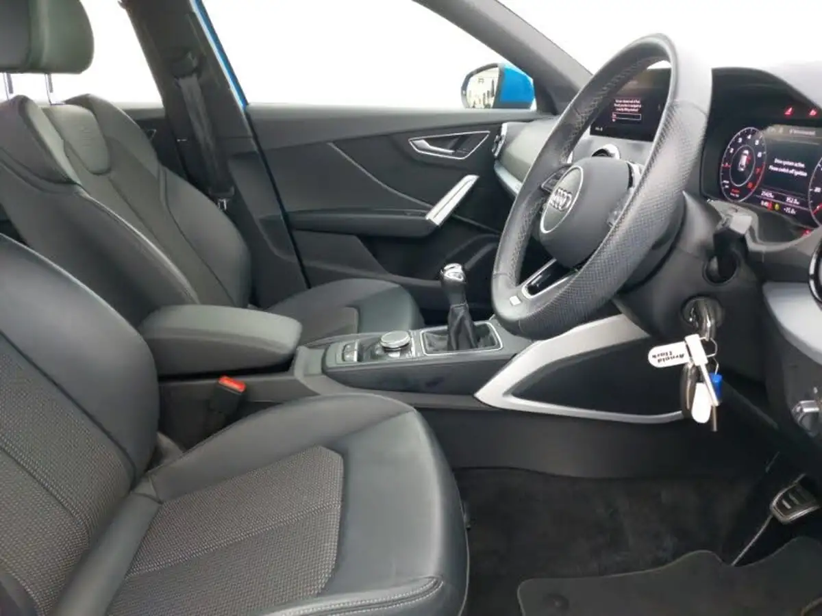 2022-audi-q2-15-35-tfsi-s-line-big-10