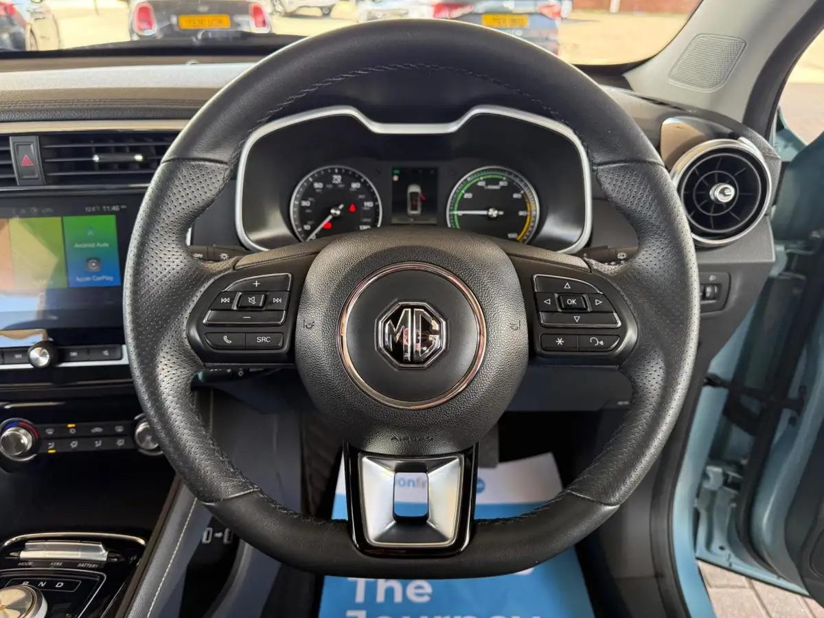2019-mg-zs-suv-e-excite-ev-big-11
