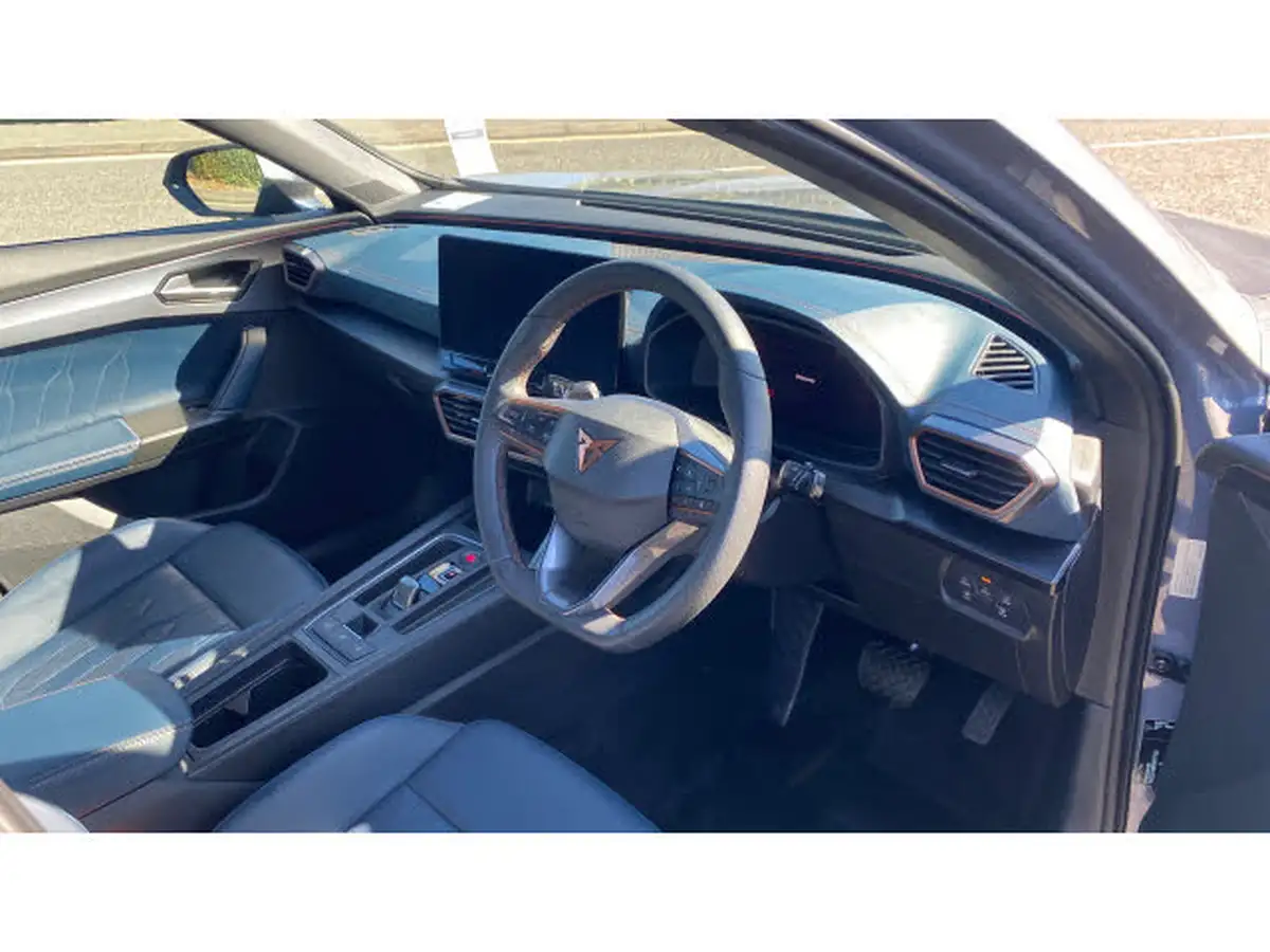 2024-cupra-formentor-14-e-hybrid-v2-big-5