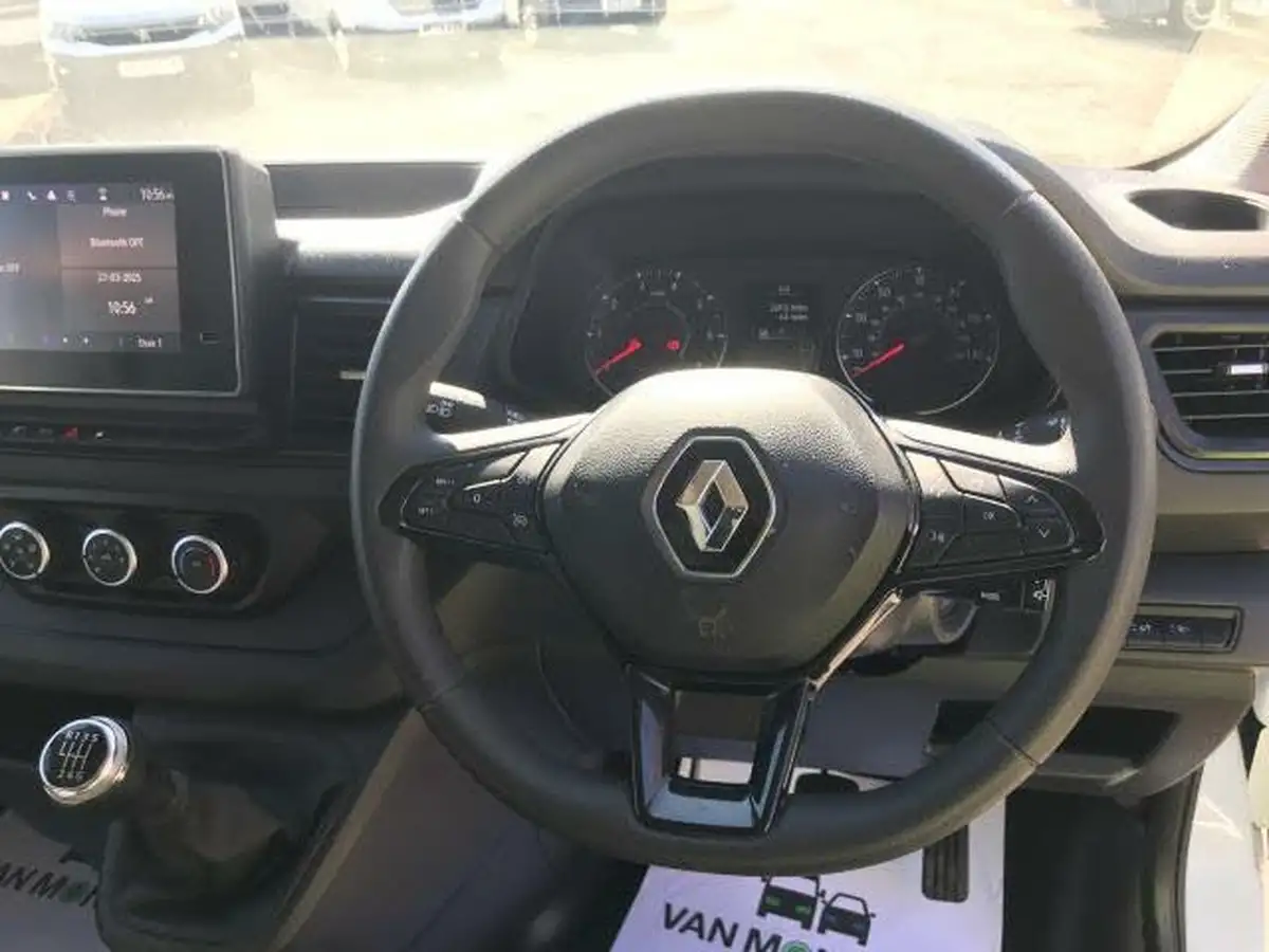 2023-renault-trafic-20dci-sl28-130-business-big-19