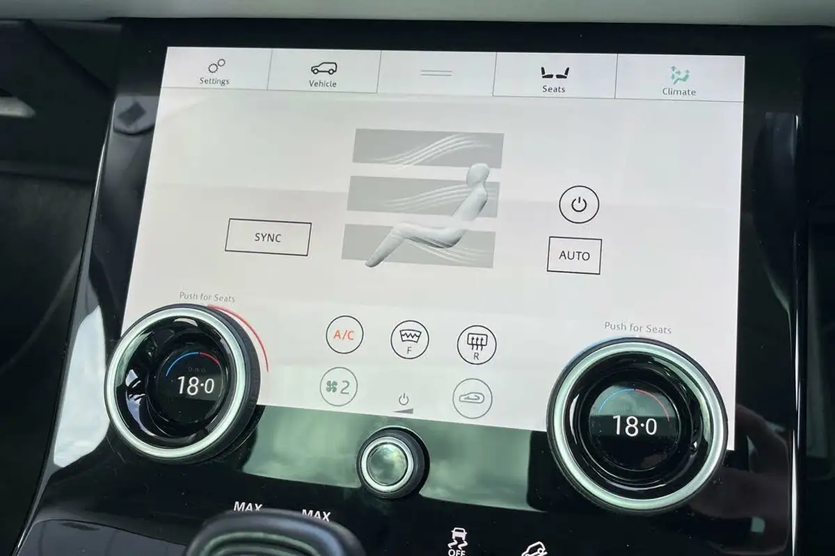 2020-land-rover-range-rover-evoque-20-p200-hse-200bhp-big-41
